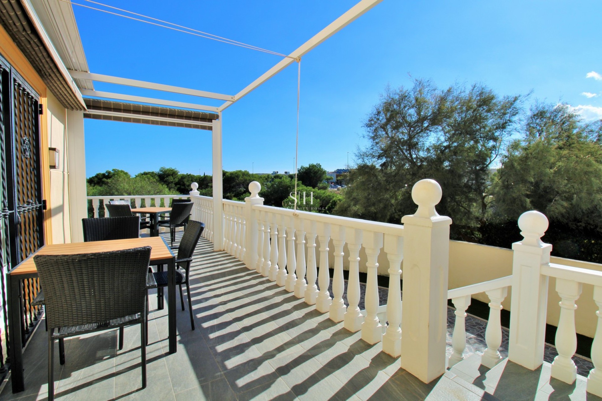 Odsprzedaż - Villa - Orihuela Costa - Playa Flamenca