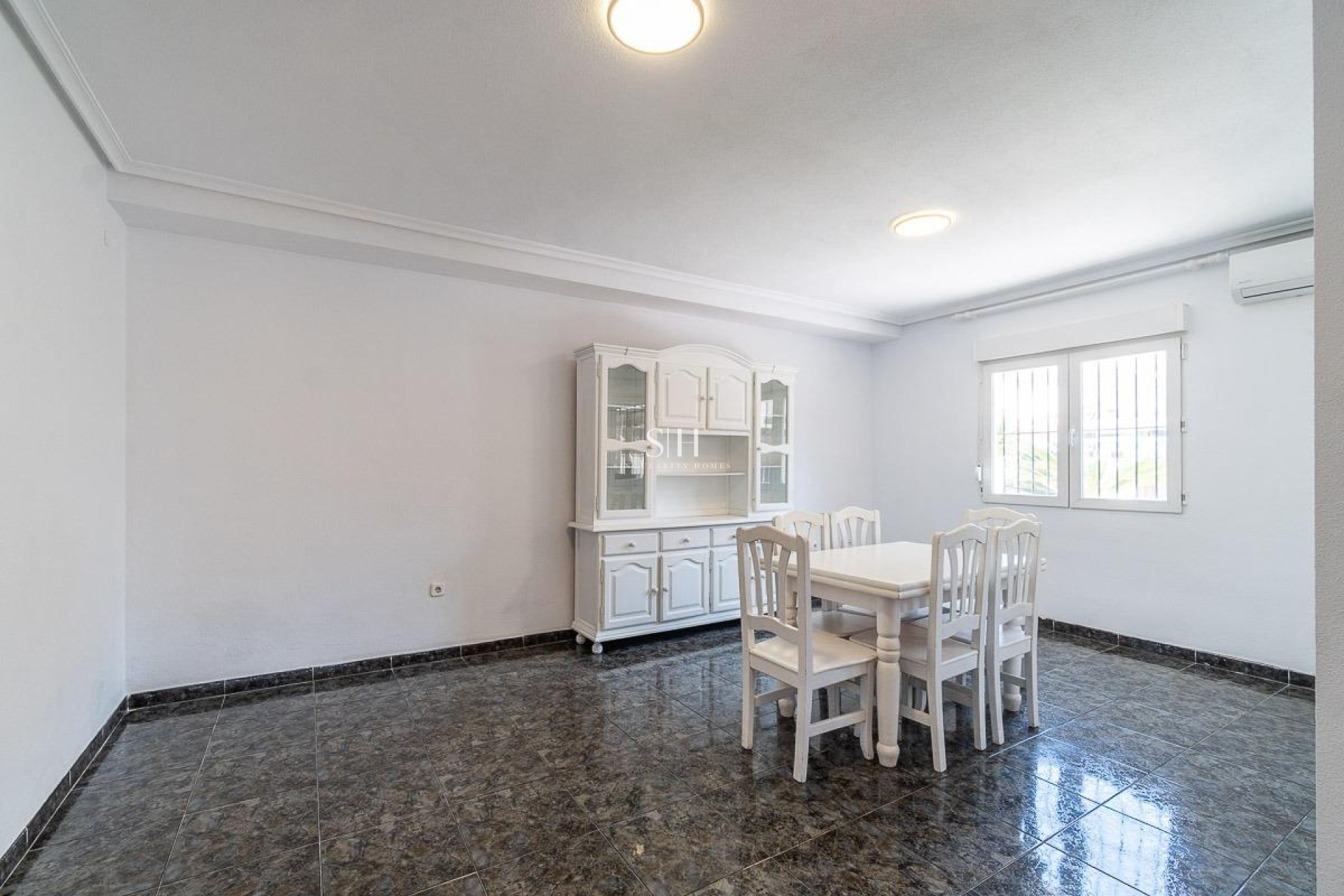 Odsprzedaż - Villa - Orihuela Costa - Playa Flamenca