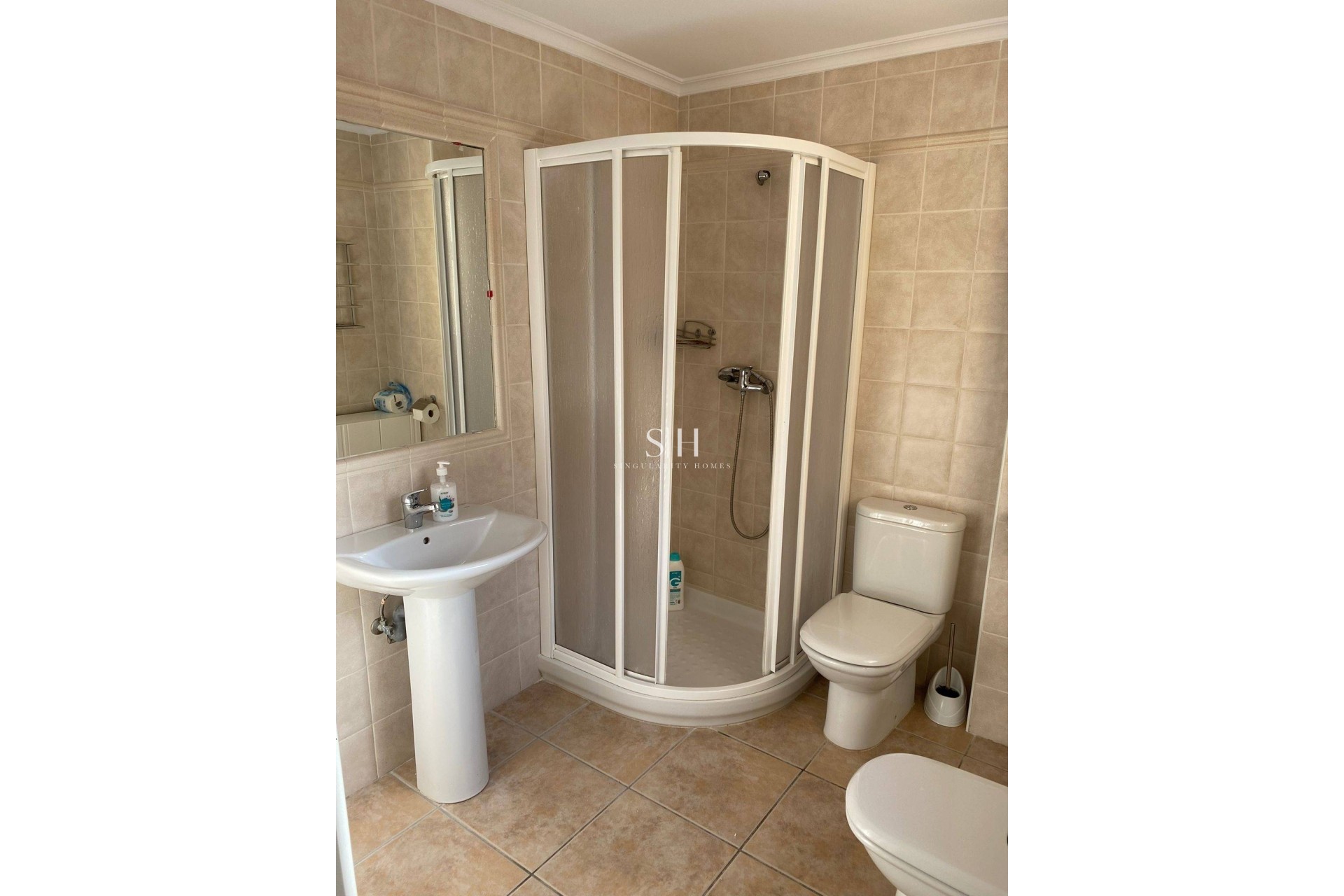 Odsprzedaż - Villa - Orihuela Costa - Villamartín-las Filipinas