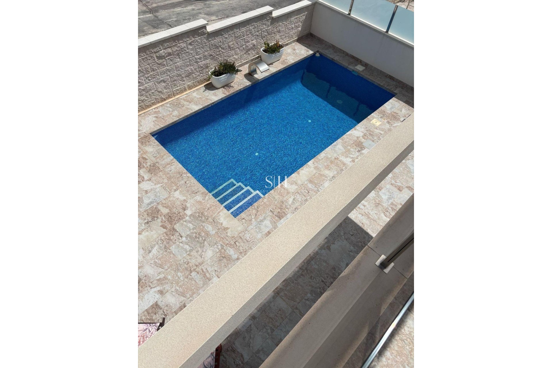 Odsprzedaż - Villa - Orihuela Costa - Villamartín-las Filipinas