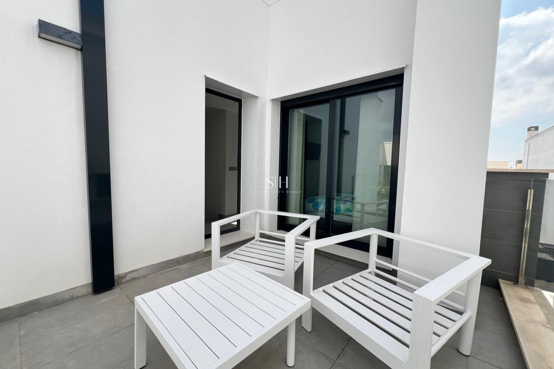Odsprzedaż - Villa - Orihuela Costa - Villamartín-las Filipinas