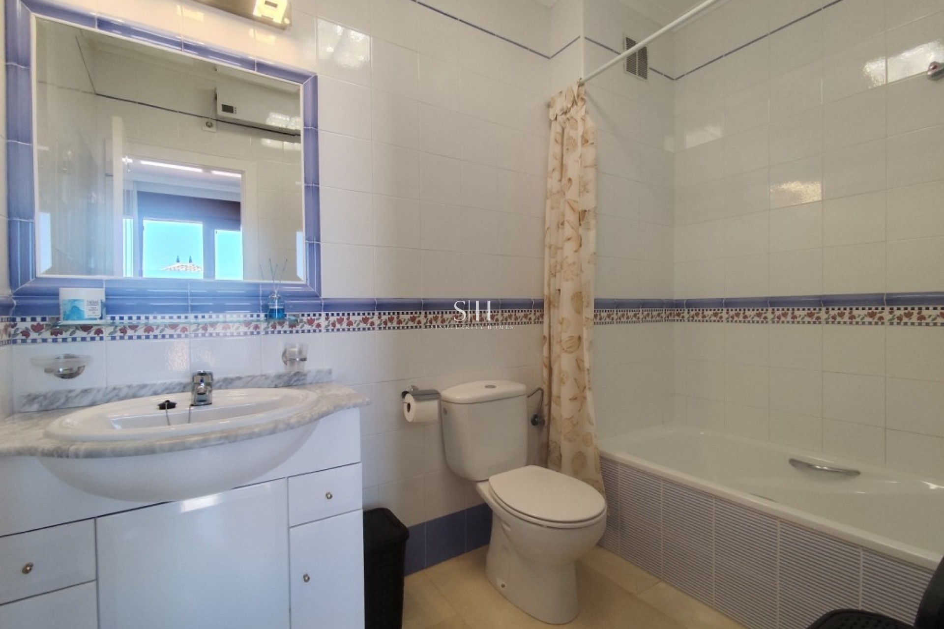 Odsprzedaż - Villa - Orihuela Costa - Villamartin