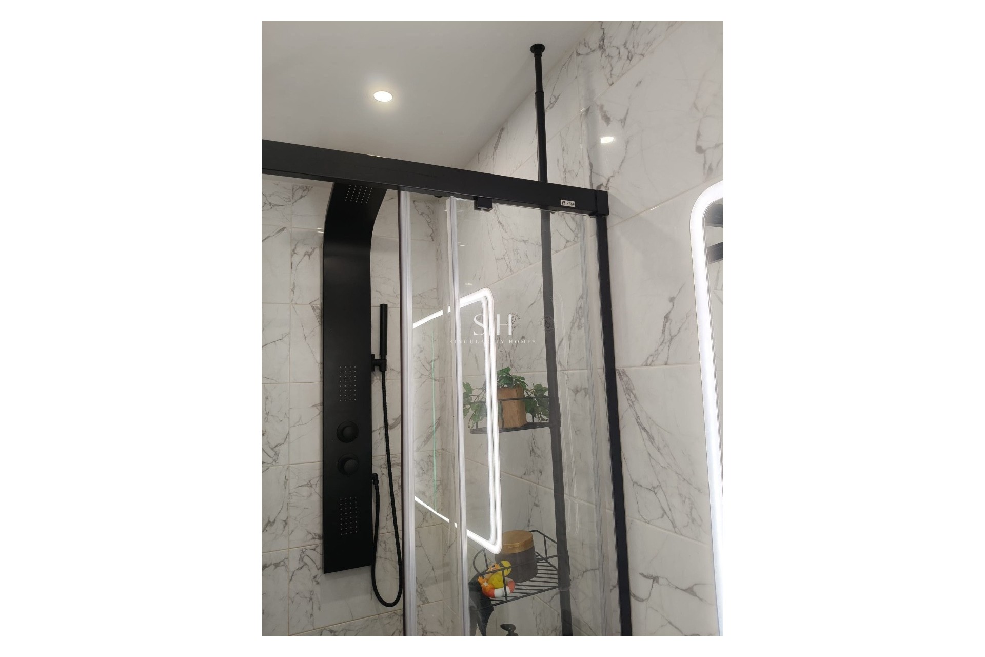 Odsprzedaż - Villa - Orihuela Costa - Villamartin