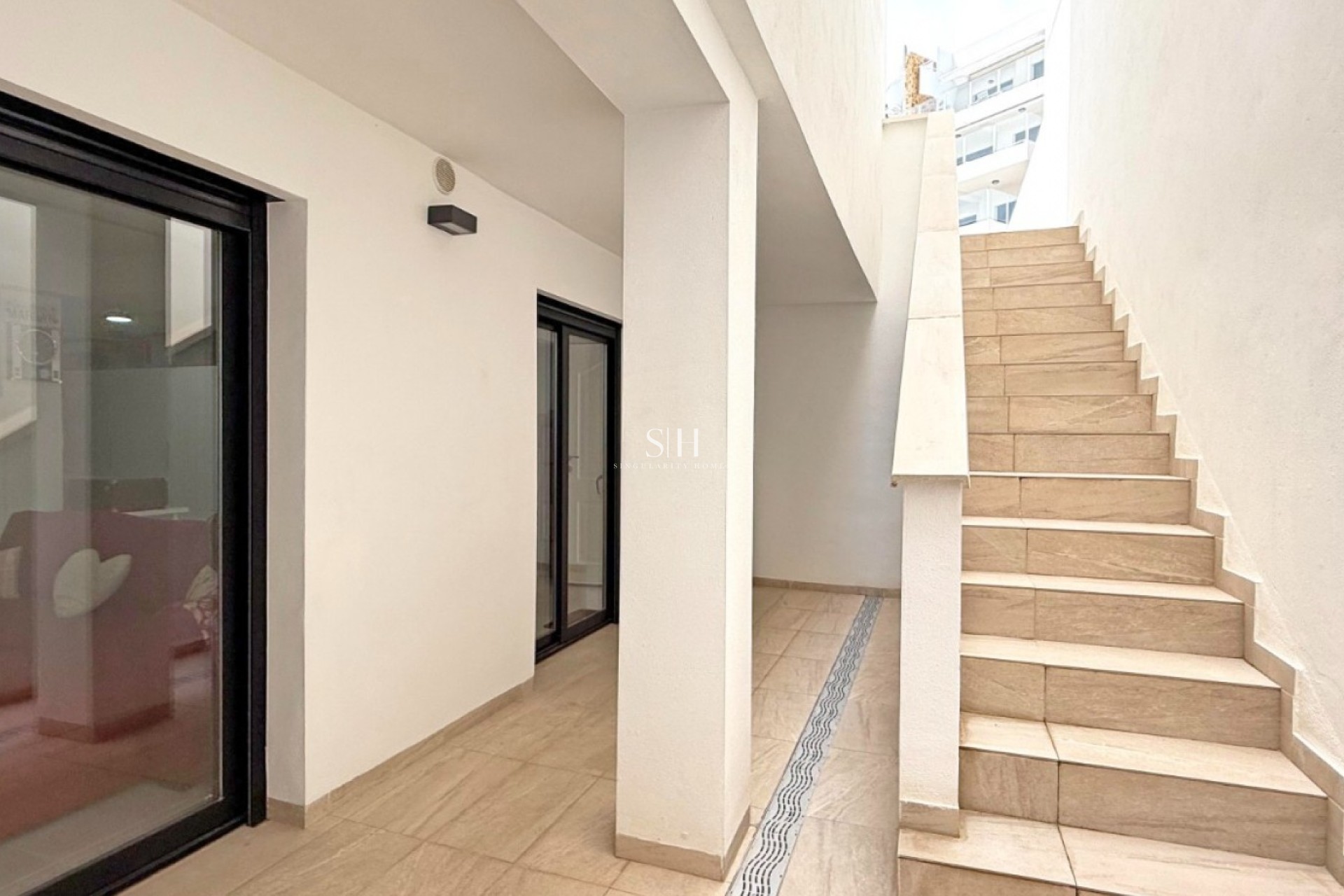 Odsprzedaż - Villa - Orihuela Costa - Villamartín