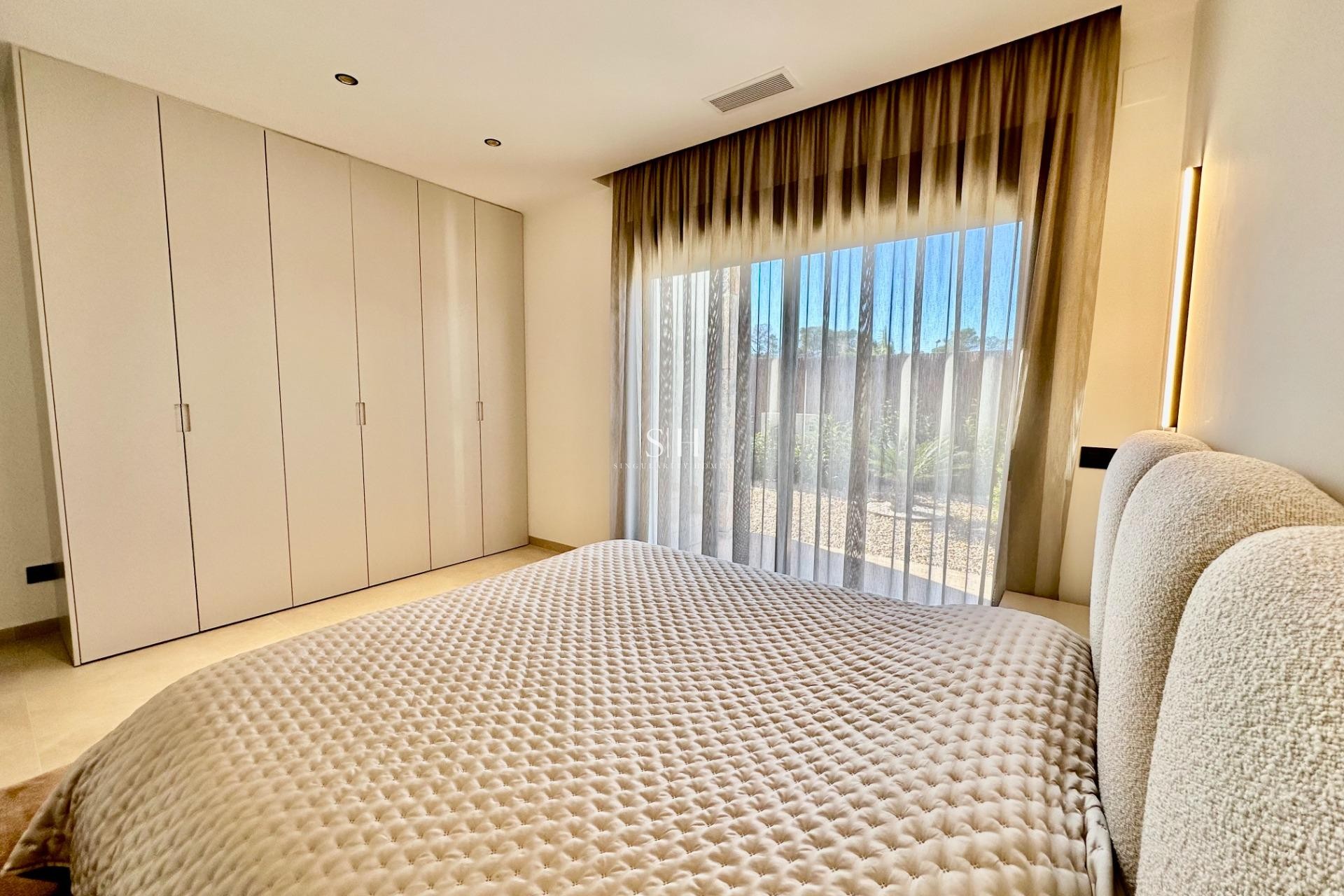 Odsprzedaż - Villa - Orihuela - Las Colinas Golf
