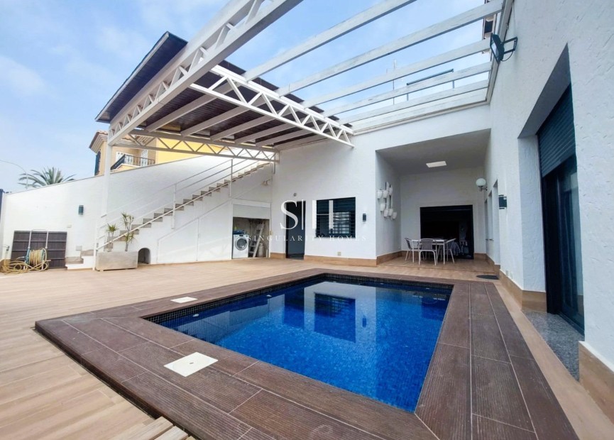 Odsprzedaż - Villa - Pilar de la Horadada - Costa Blanca