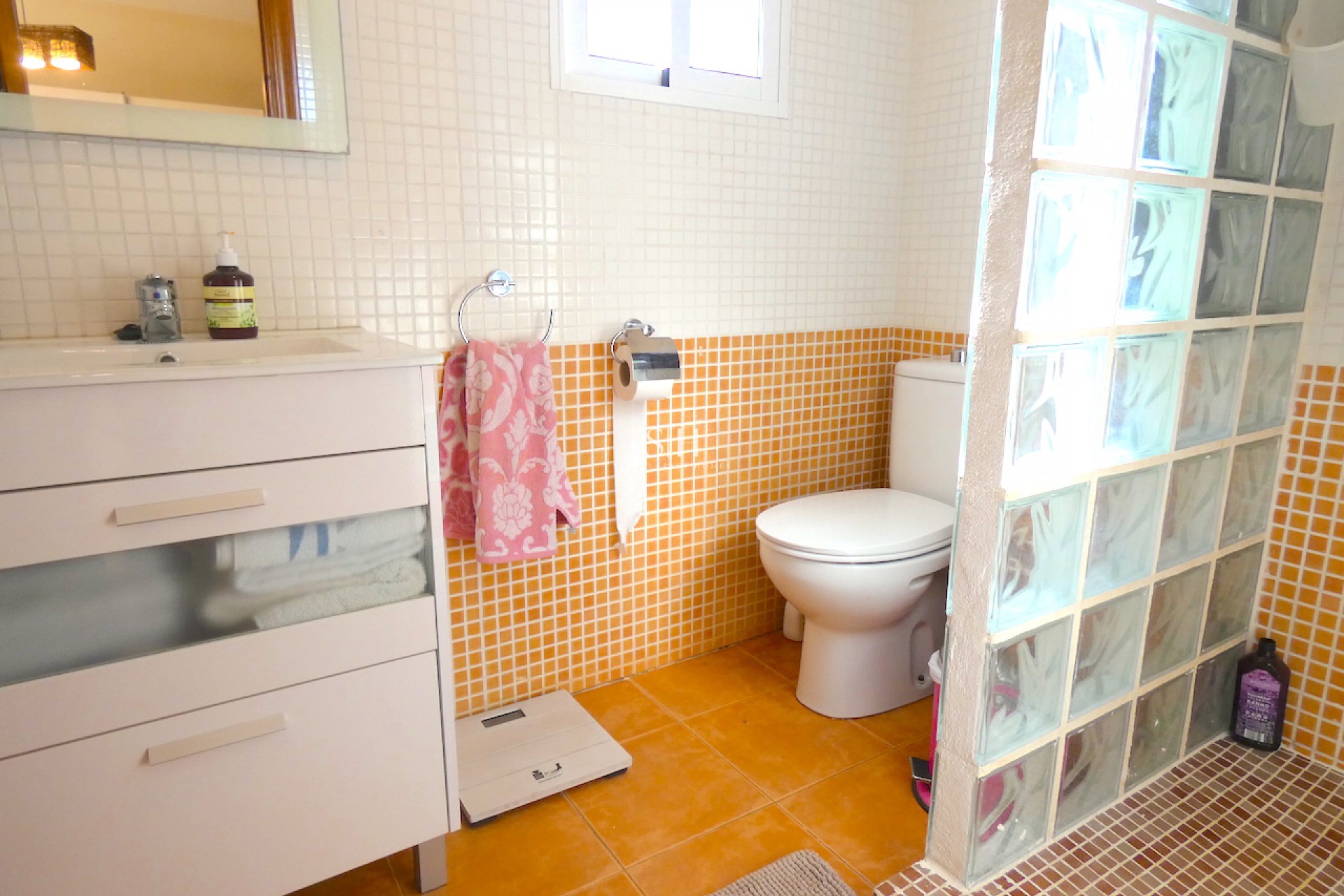 Odsprzedaż - Villa - Rafal