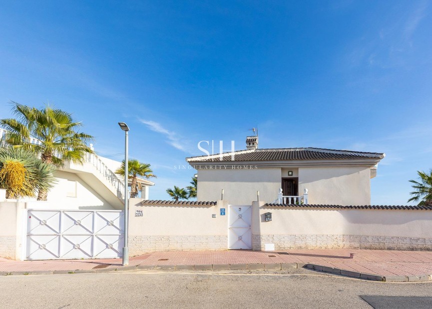 Odsprzedaż - Villa - Rojales - Campo De Golf La Marquesa