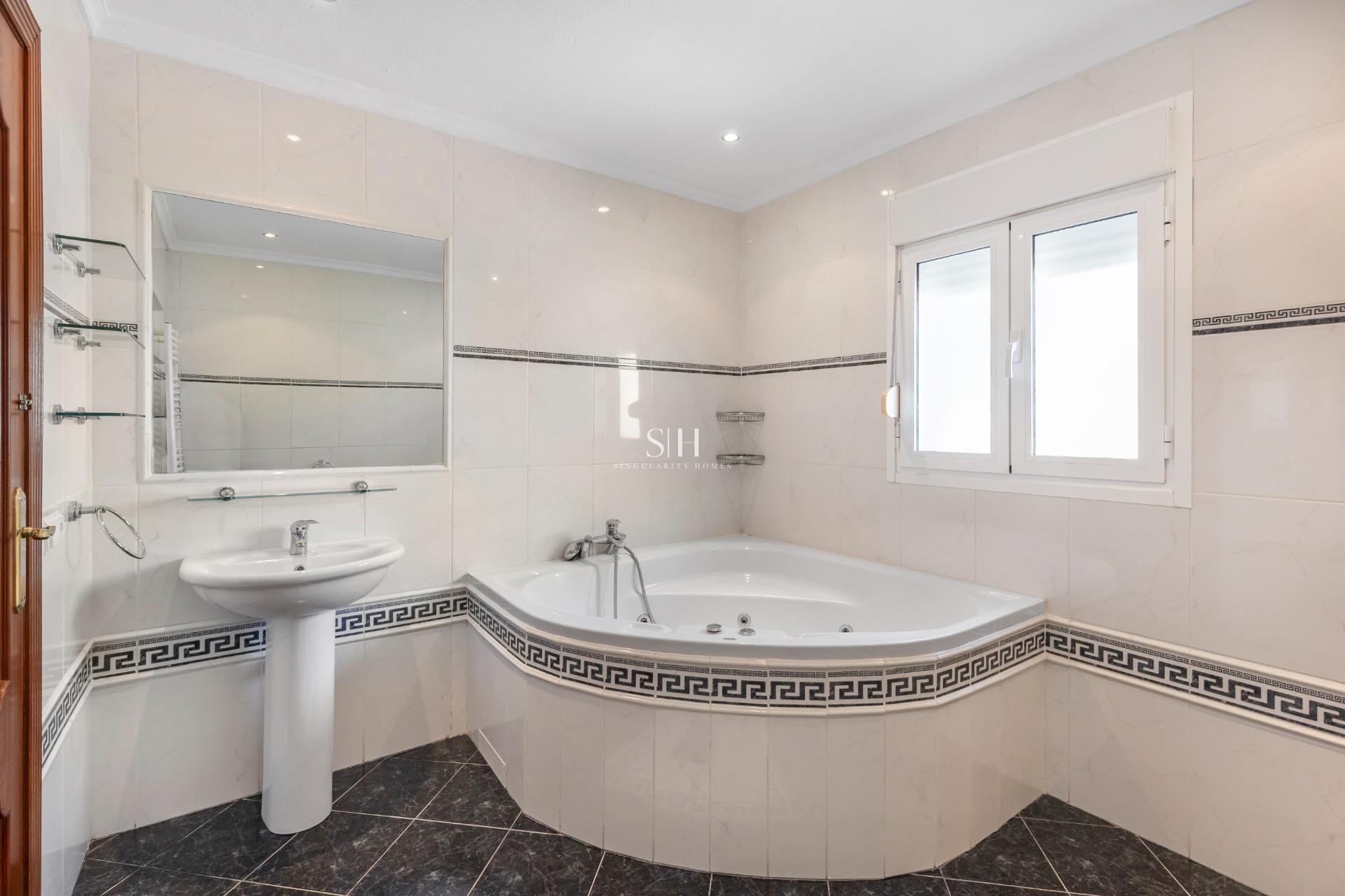 Odsprzedaż - Villa - Rojales - Pueblo Bravo