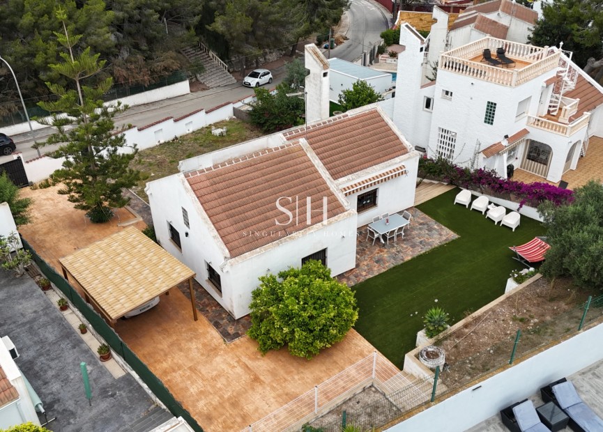 Odsprzedaż - Villa - San Miguel de Salinas - Ciudad de las comunicaciones