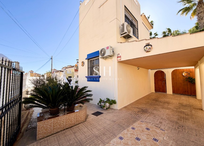 Odsprzedaż - Villa - San Miguel de Salinas - El galán