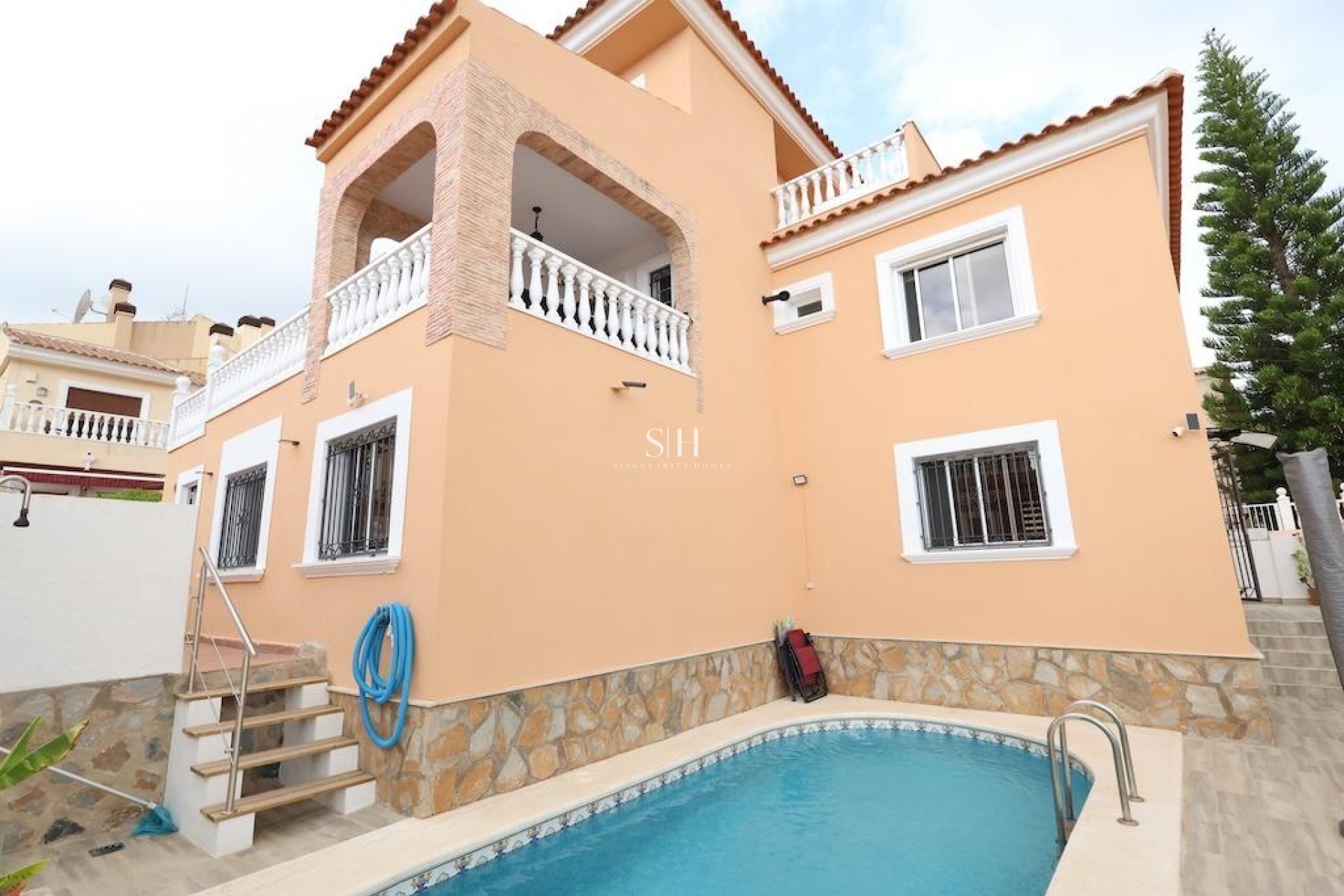 Odsprzedaż - Villa - San Miguel de Salinas - Inland