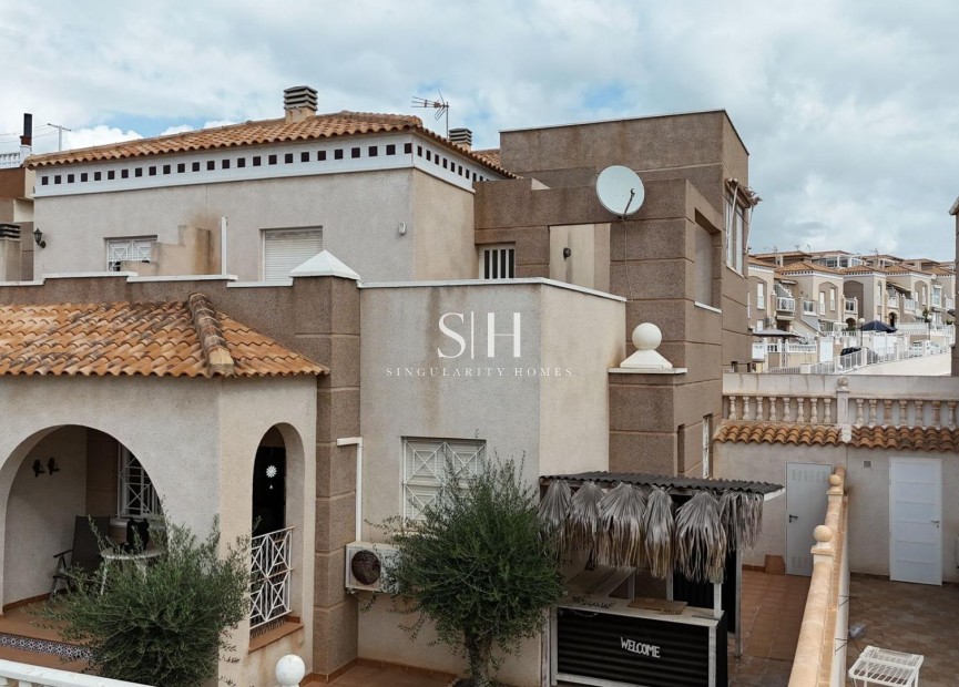 Odsprzedaż - Villa - Torrevieja - aguas nuevas