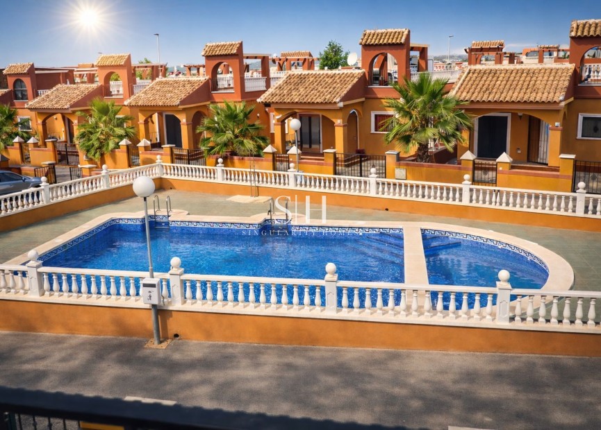 Odsprzedaż - Villa - Torrevieja - Aguas Nuevas