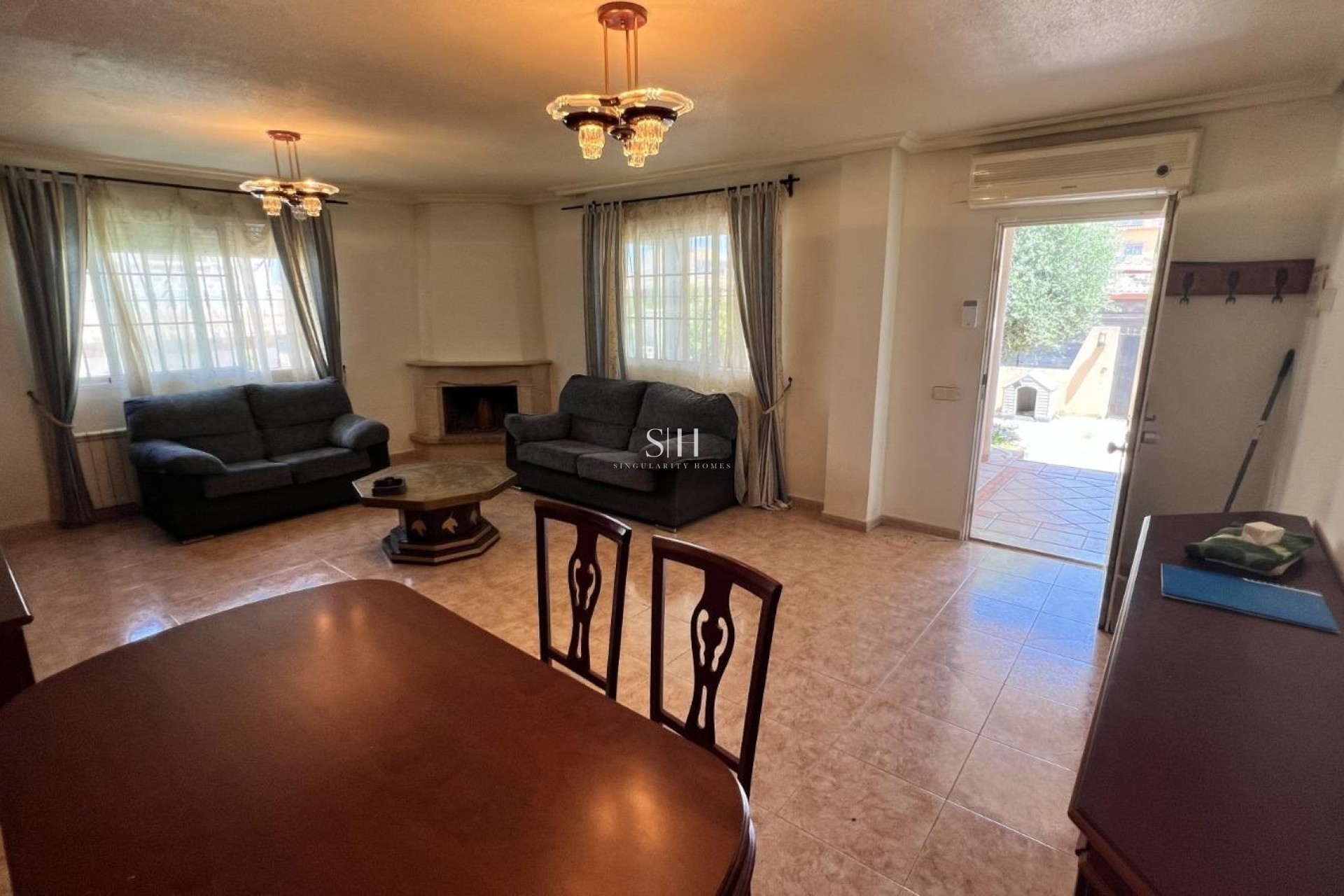 Odsprzedaż - Villa - Torrevieja - aguas nuevas