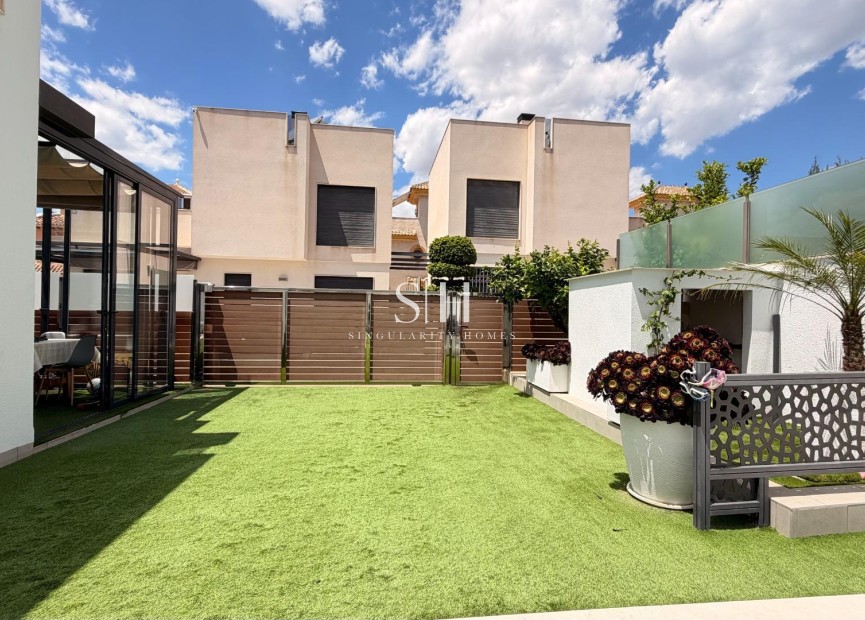 Odsprzedaż - Villa - Torrevieja - aguas nuevas