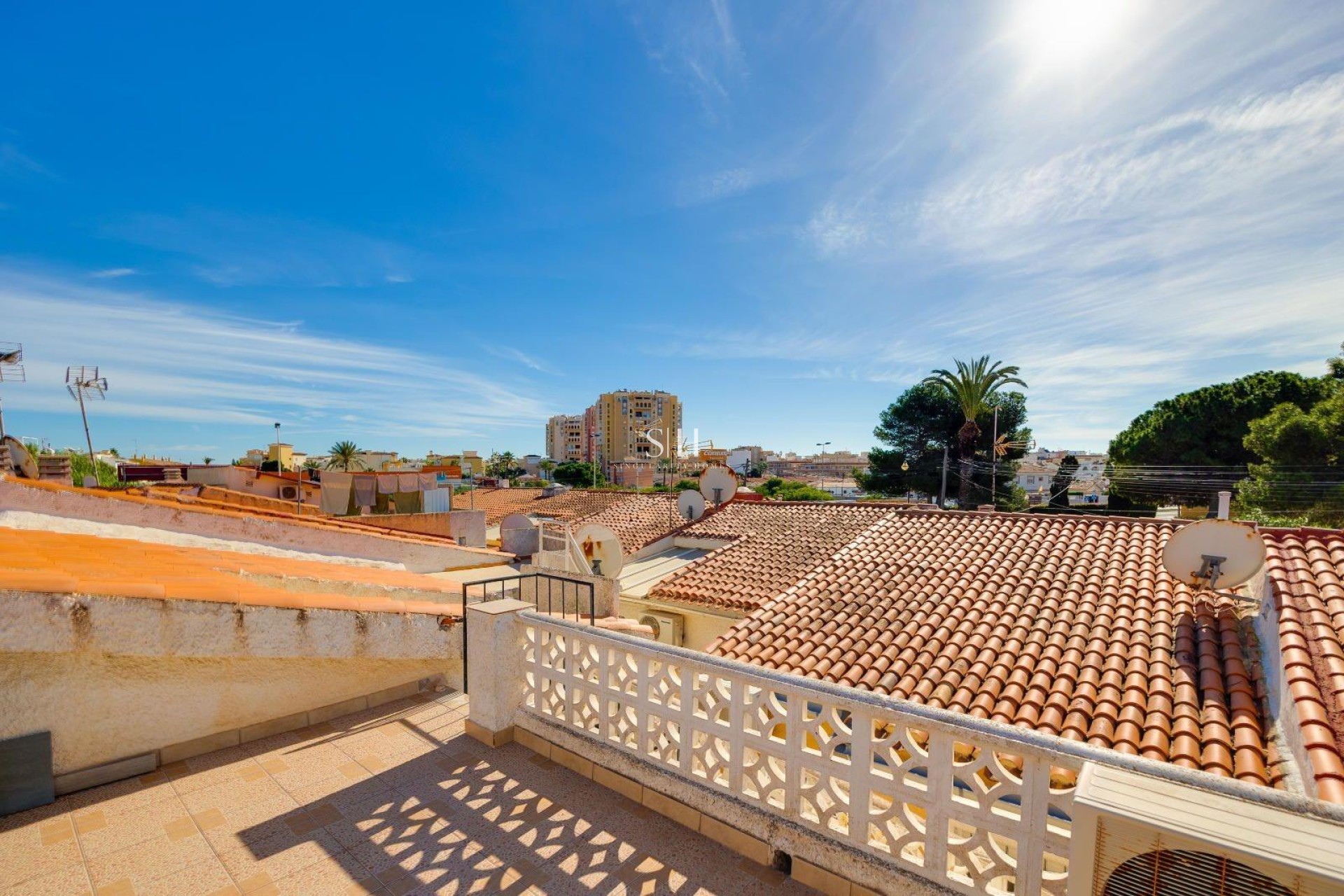 Odsprzedaż - Villa - Torrevieja - Calas Blanca
