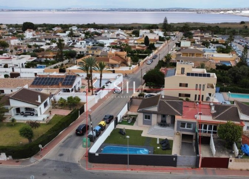 Odsprzedaż - Villa - Torrevieja - Costa Blanca