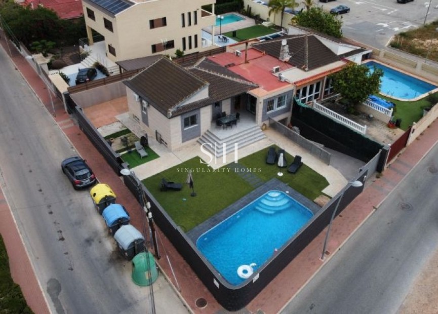 Odsprzedaż - Villa - Torrevieja - Costa Blanca