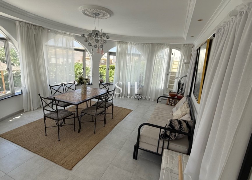 Odsprzedaż - Villa - Torrevieja - Costa Blanca