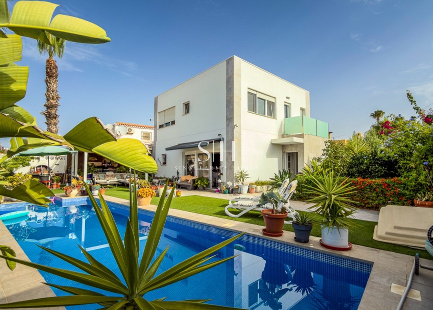 Odsprzedaż - Villa - Torrevieja - Costa Blanca