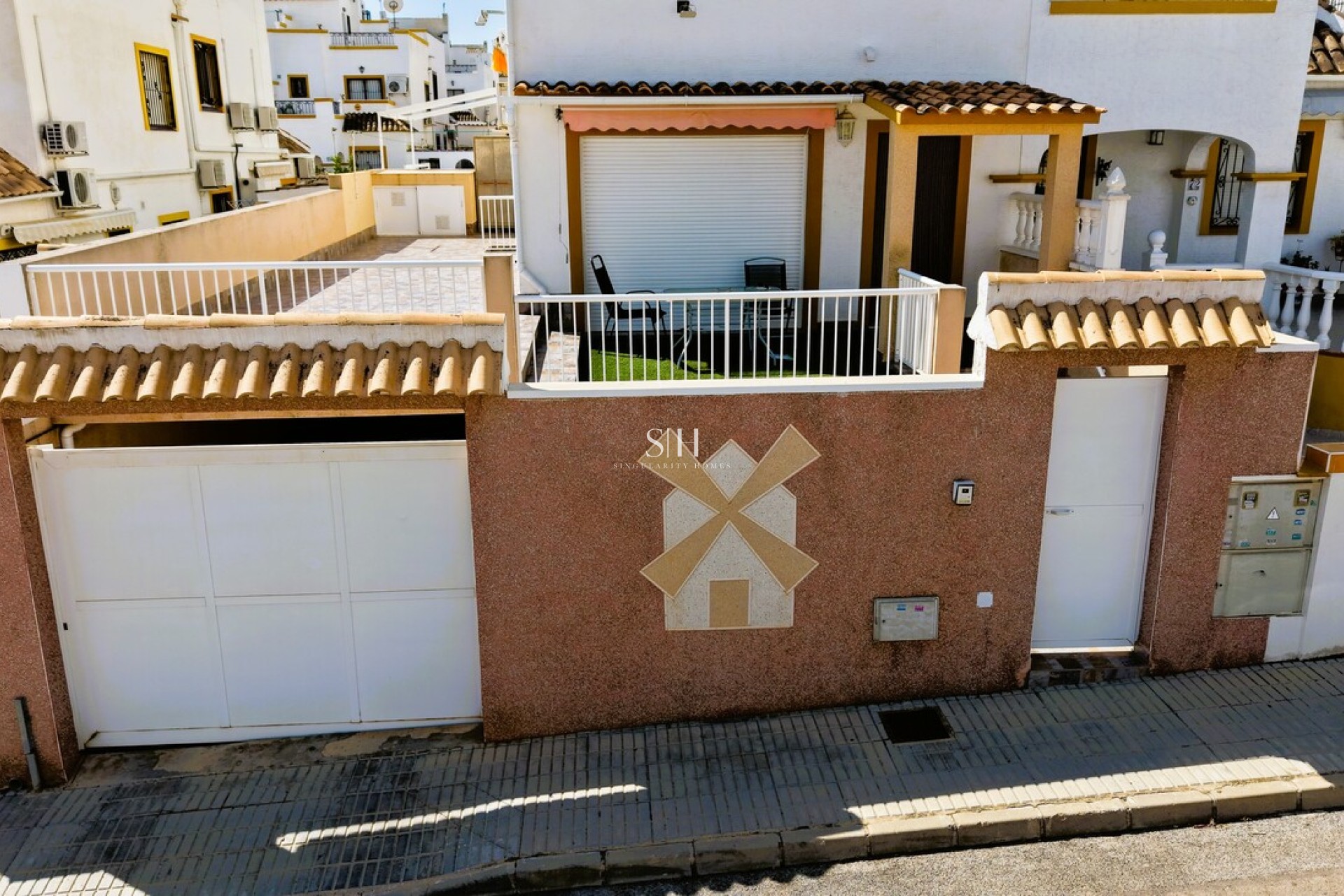 Odsprzedaż - Villa - Torrevieja - Costa Blanca
