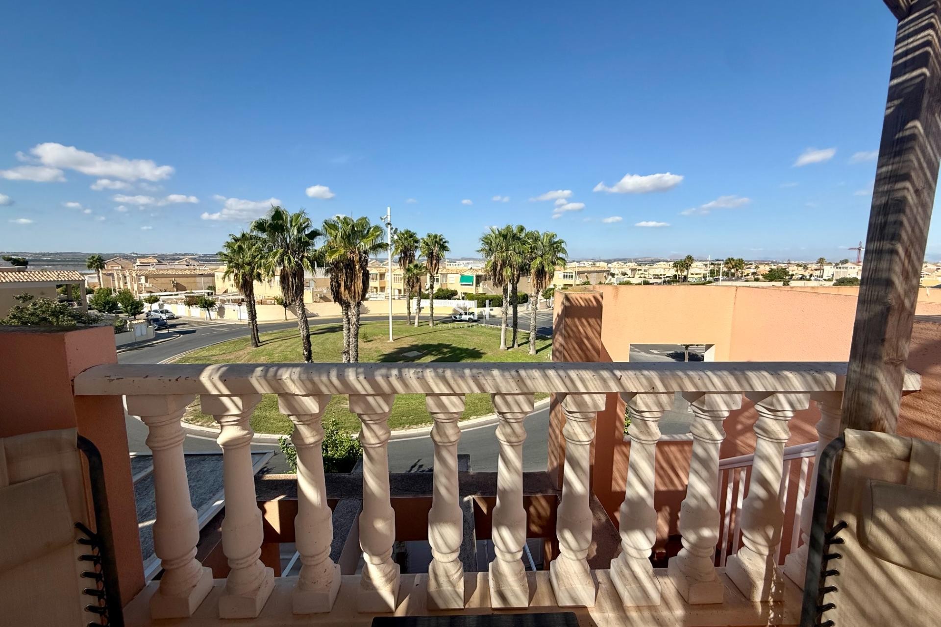 Odsprzedaż - Villa - Torrevieja - El Limonar