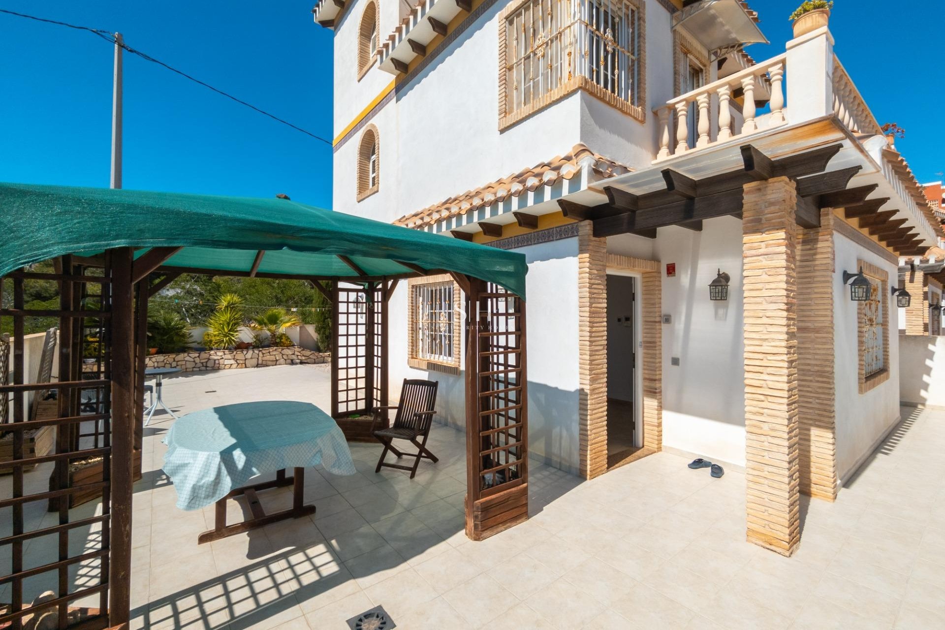 Odsprzedaż - Villa - Torrevieja - La Mata