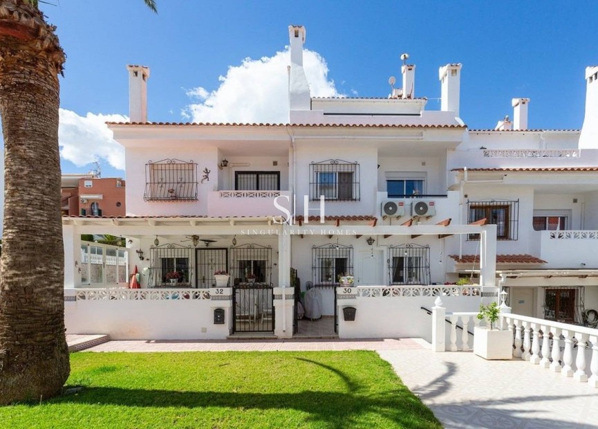 Odsprzedaż - Villa - Torrevieja - La Mata