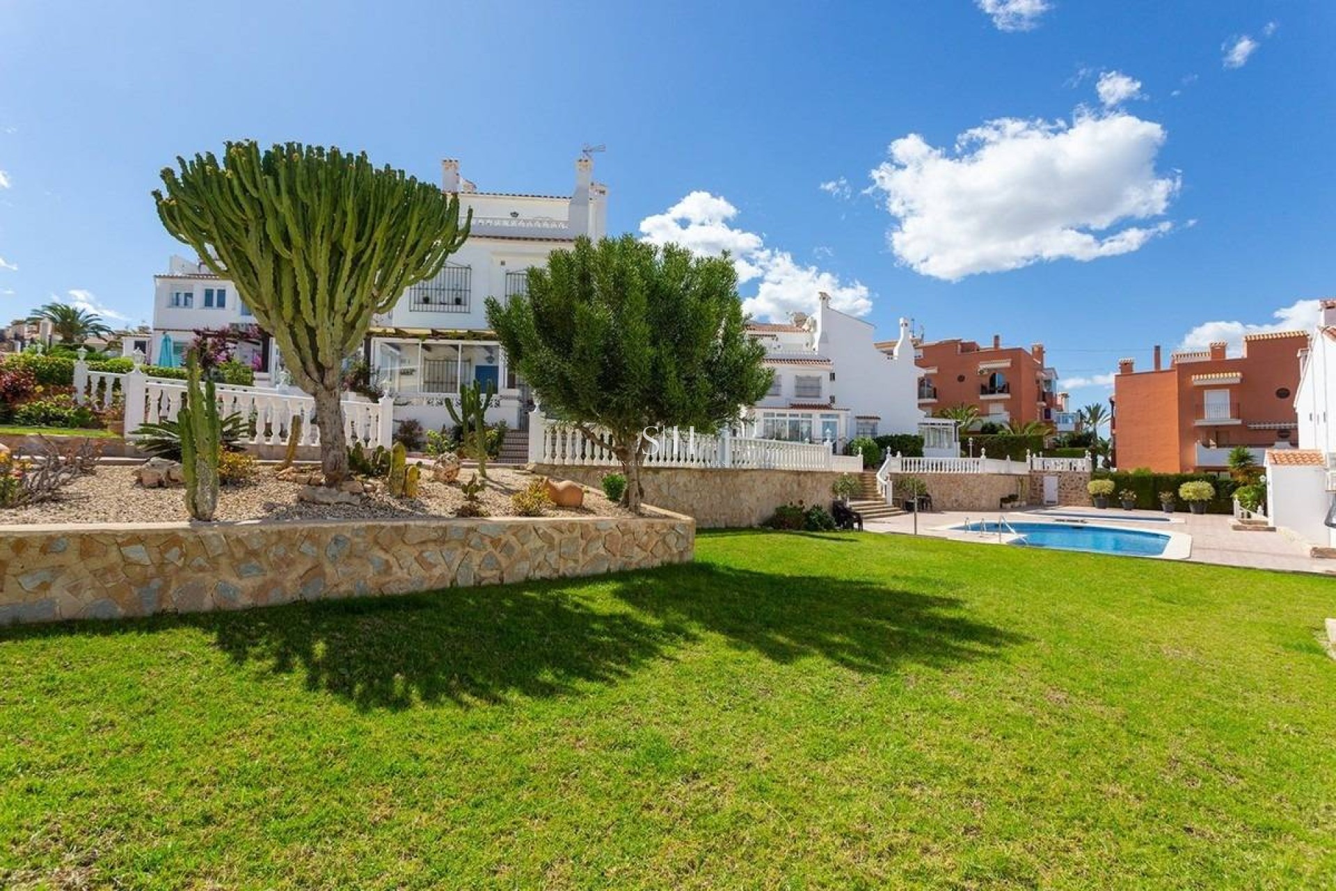 Odsprzedaż - Villa - Torrevieja - La Mata