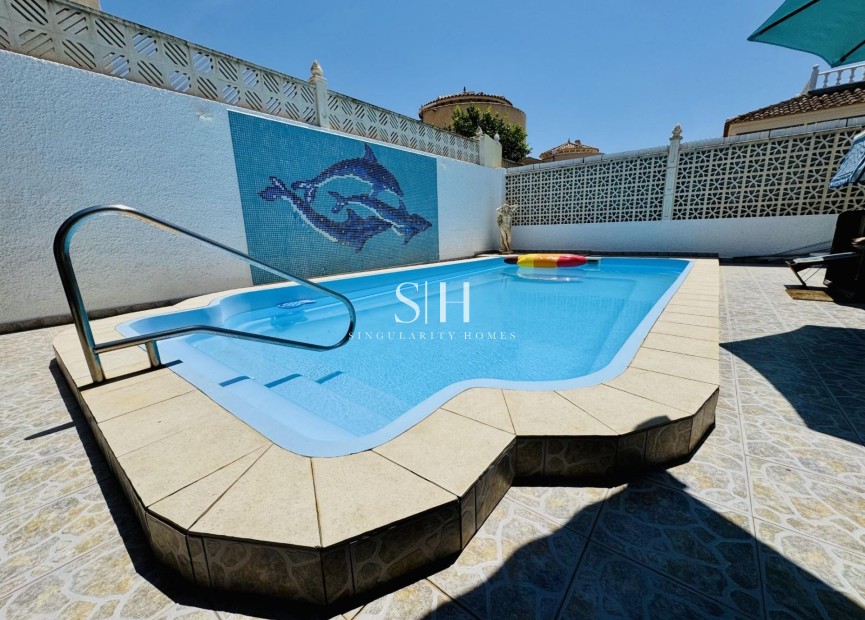Odsprzedaż - Villa - Torrevieja - La Siesta - El Salado - Torreta