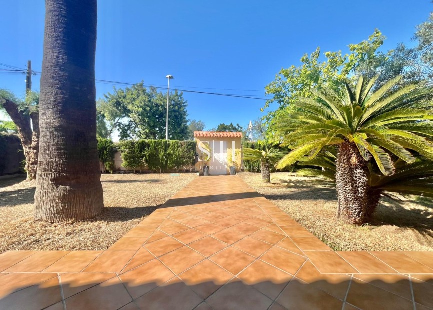 Odsprzedaż - Villa - Torrevieja - Los Balcones - Los Altos del Edén