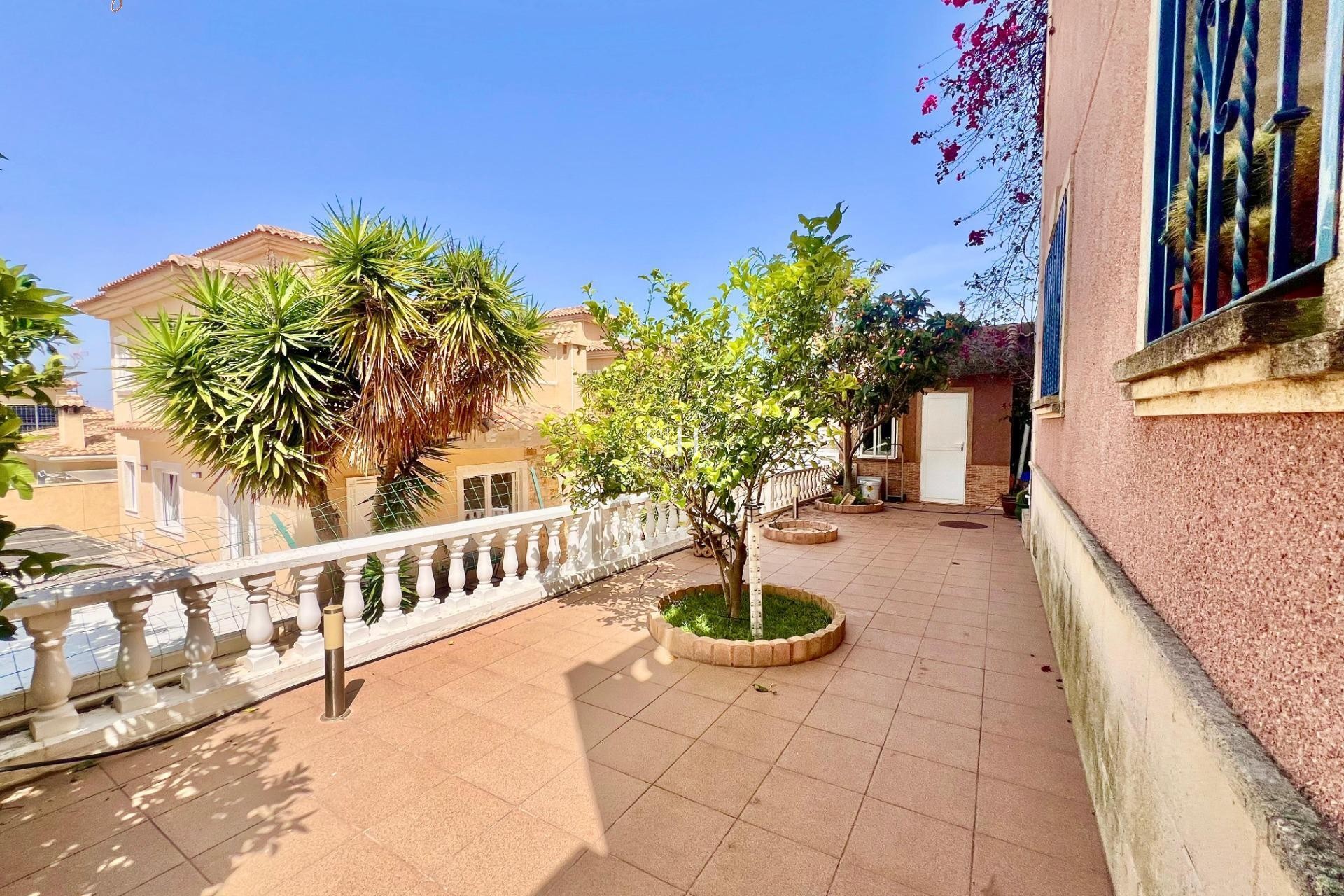 Odsprzedaż - Villa - Torrevieja - Los Balcones - Los Altos del Edén