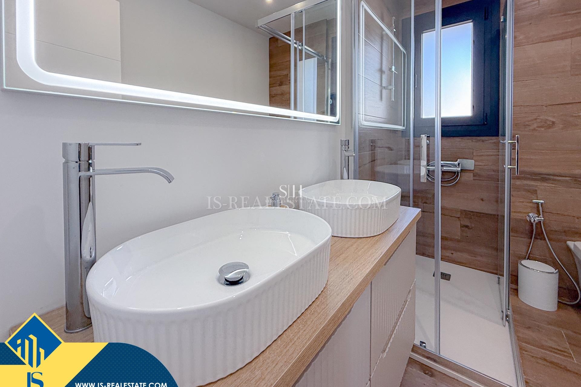 Odsprzedaż - Villa - Torrevieja - Los Balcones
