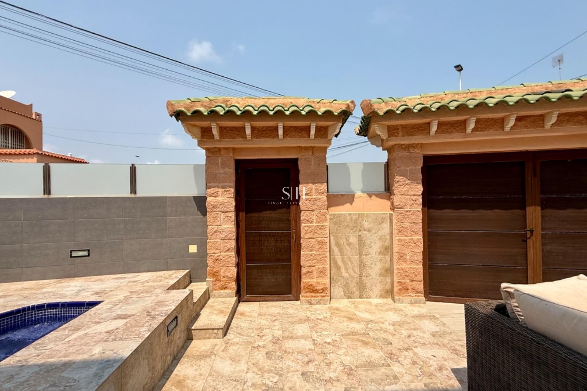 Odsprzedaż - Villa - Torrevieja - Los Frutales