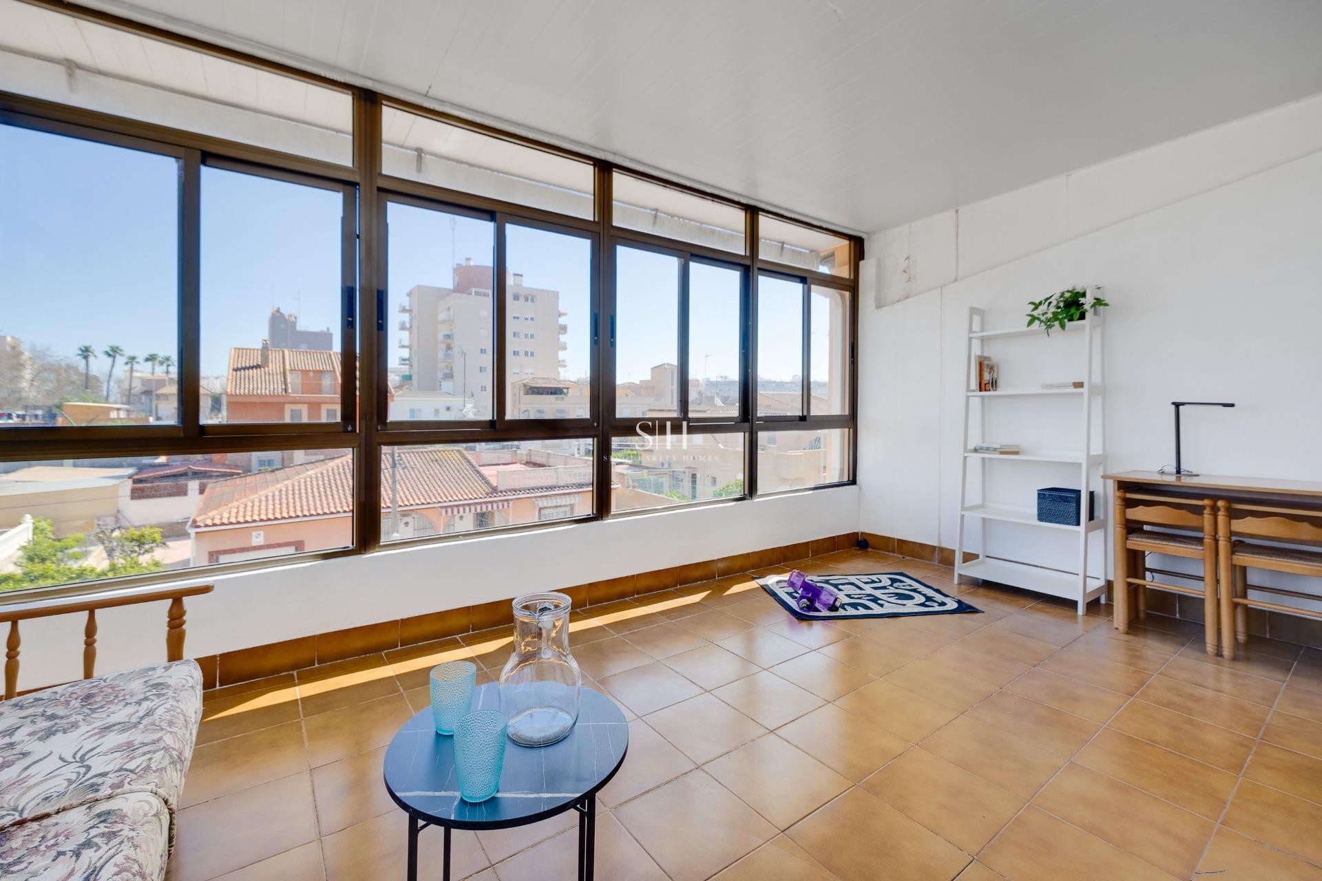 Odsprzedaż - Villa - Torrevieja - Nueva Torrevieja