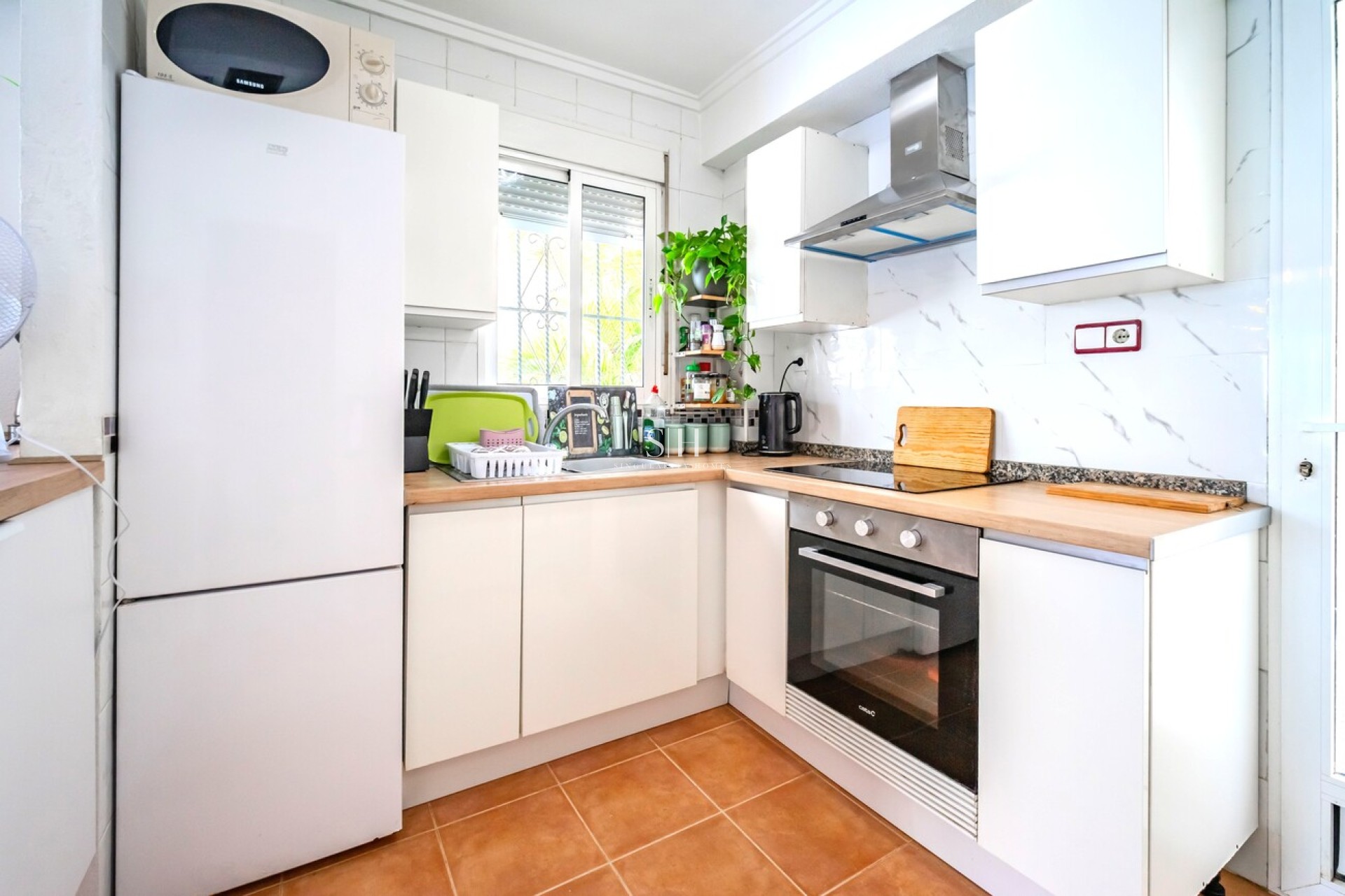 Odsprzedaż - Villa - Torrevieja - Res Valle de los pinos