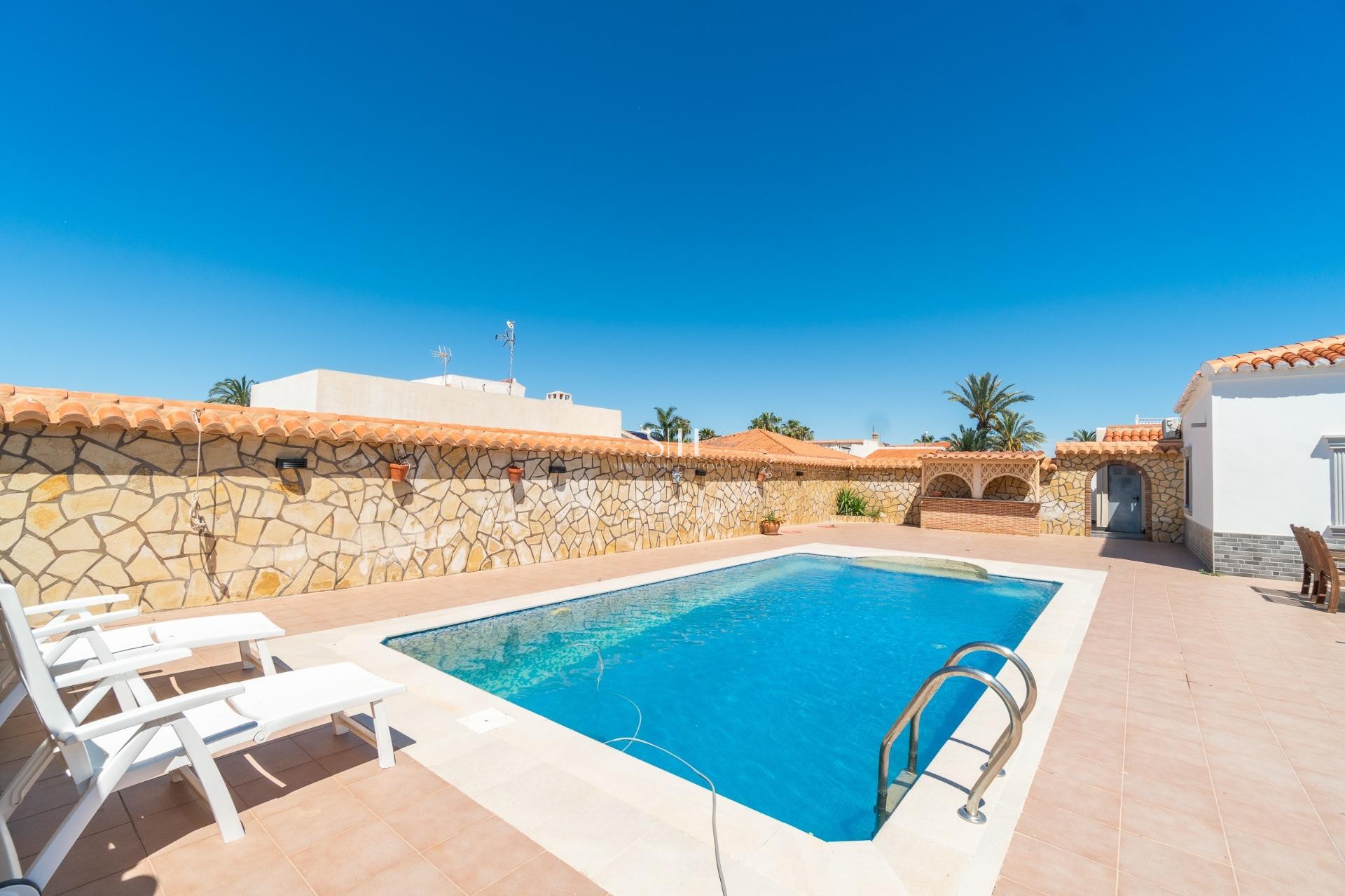 Odsprzedaż - Villa - Torrevieja - Torreta florida