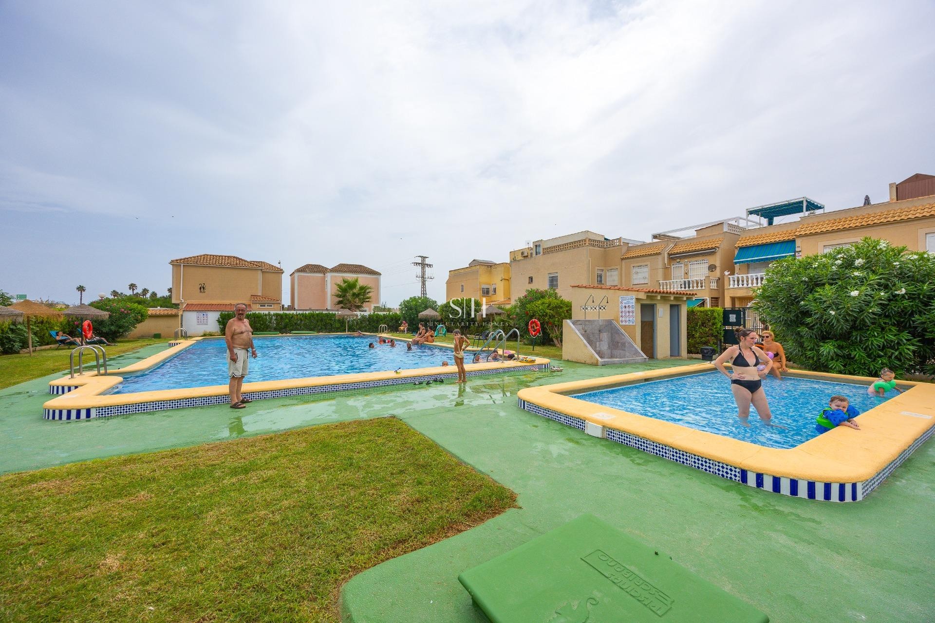 Odsprzedaż - Villa - Torrevieja - Torretas