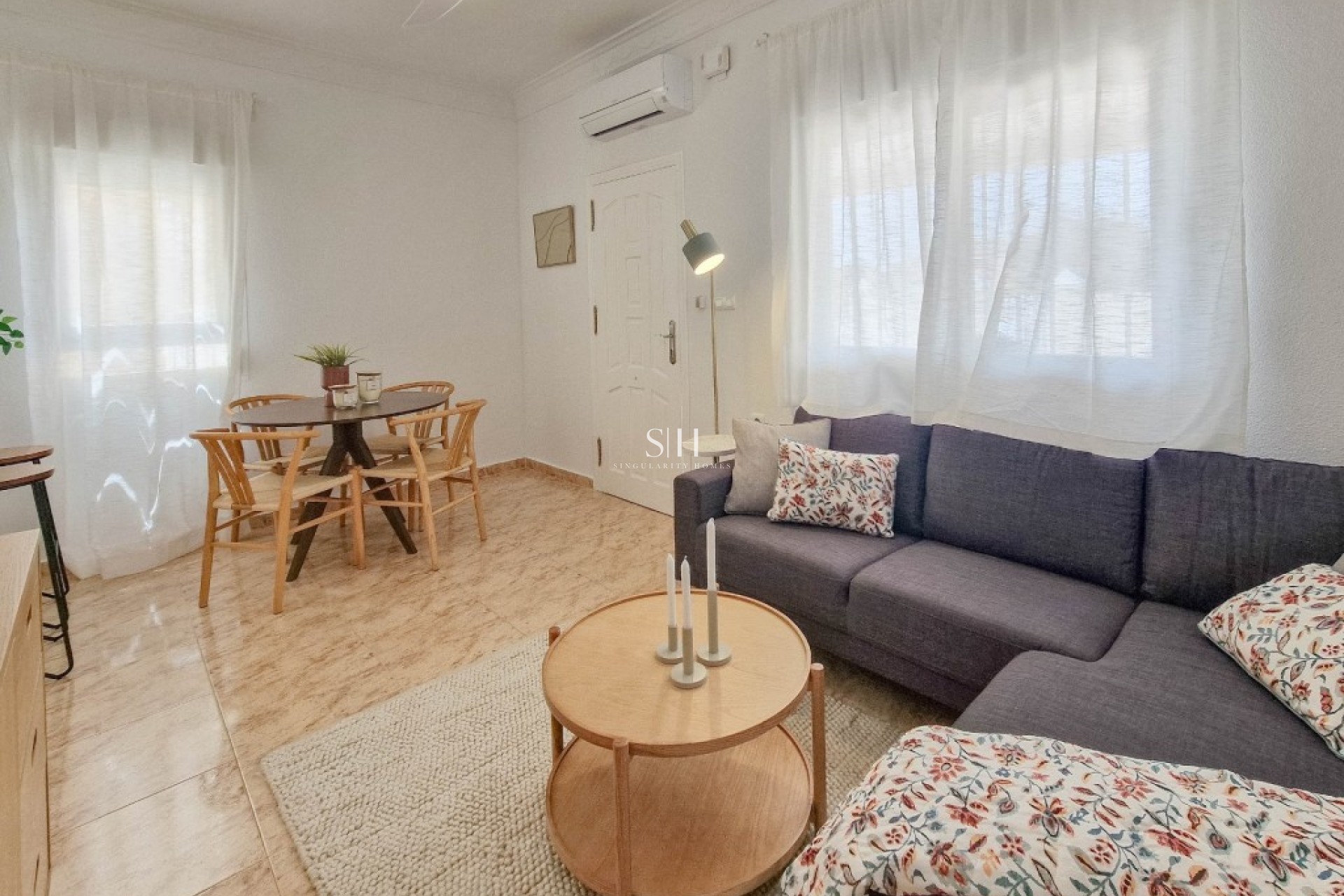 Odsprzedaż - Villa - Torrevieja