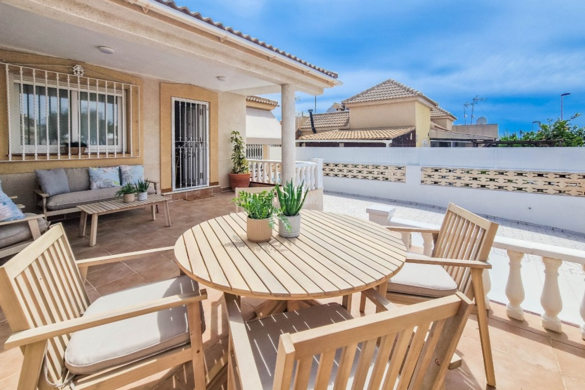Odsprzedaż - Villa - Torrevieja