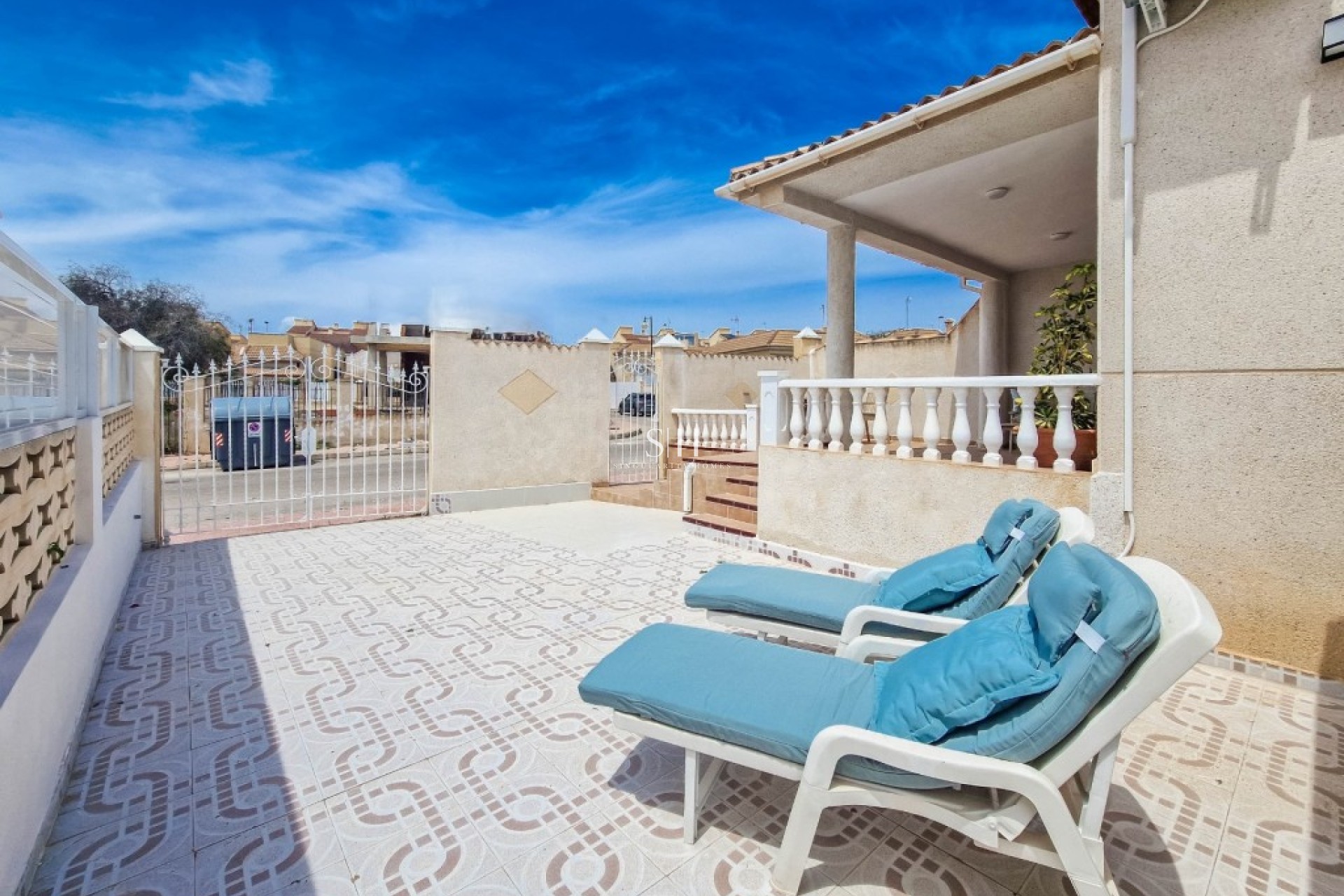 Odsprzedaż - Villa - Torrevieja