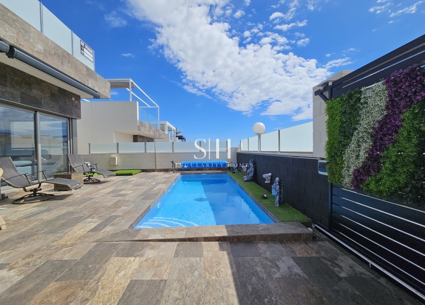 Odsprzedaż - Villa - Villamartin - Costa Blanca