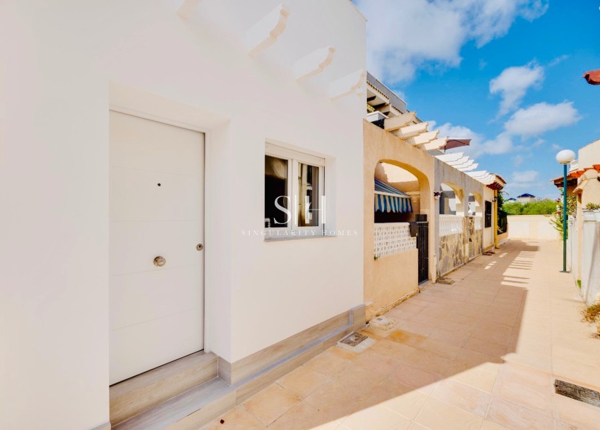 Перепродажа - Бунгало - Orihuela Costa - Los Almendros - La Florida