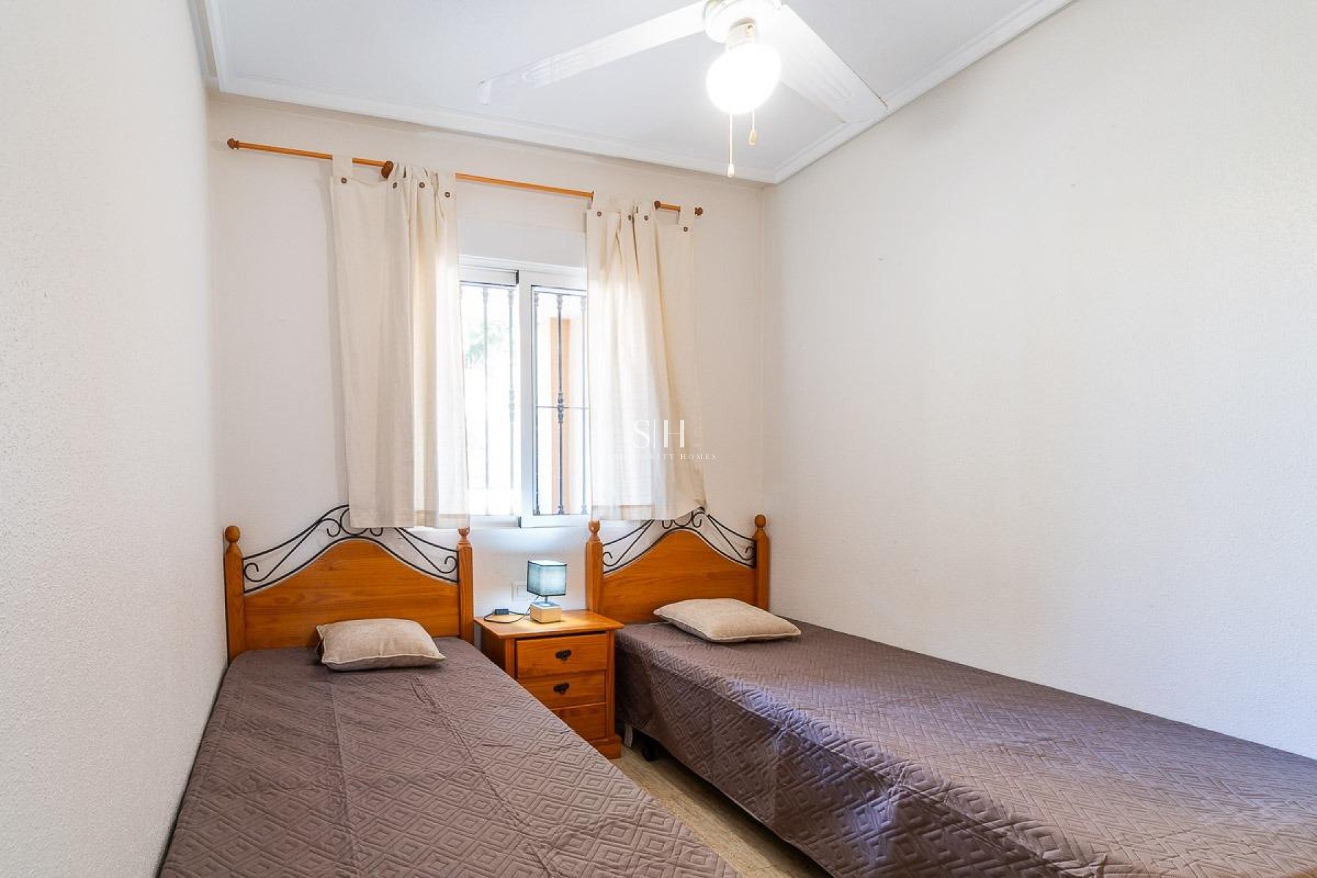 Перепродажа - Бунгало - Orihuela Costa - Los Almendros-La Florida