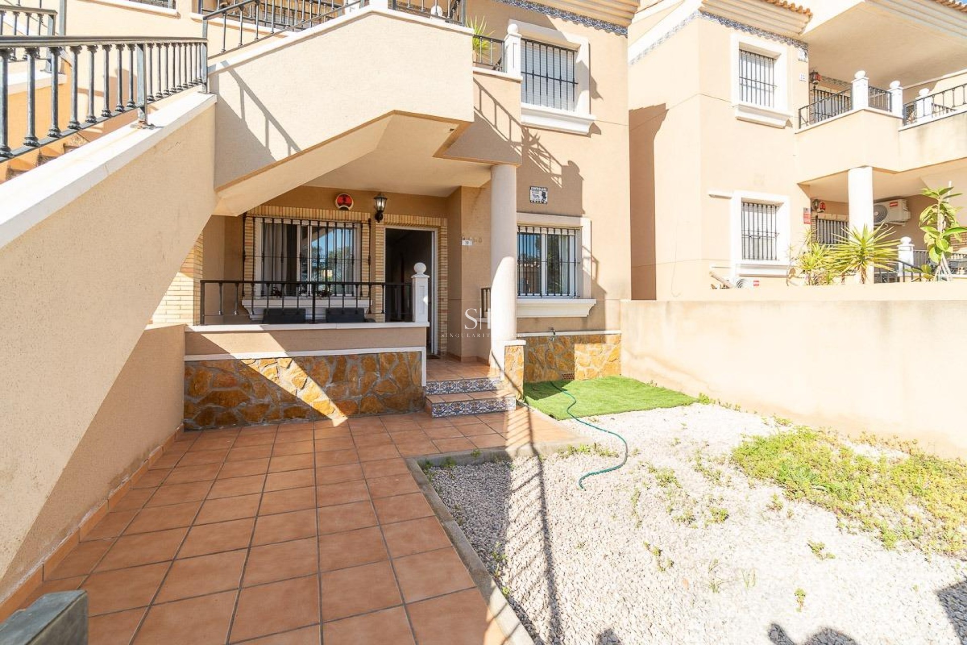 Перепродажа - Бунгало - Orihuela Costa - Los Almendros-La Florida