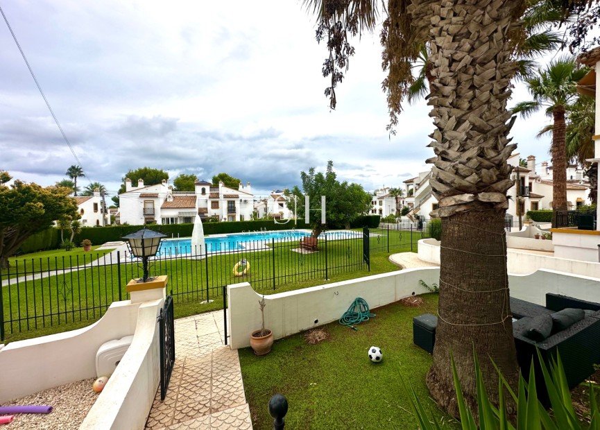 Перепродажа - Бунгало - Orihuela Costa - Los Dolses