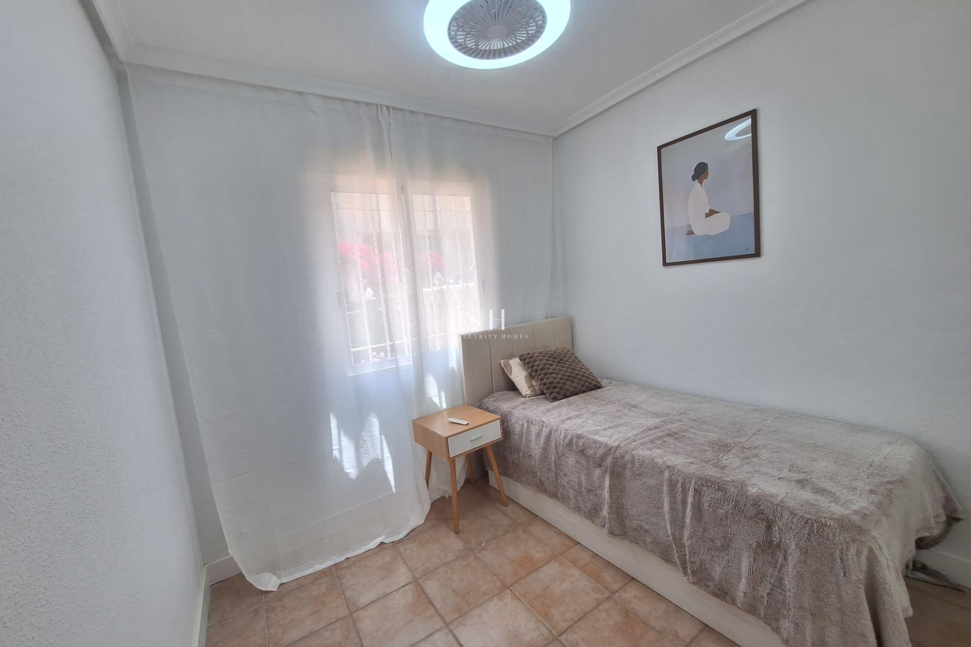 Перепродажа - Бунгало - Torrevieja - Sector 25