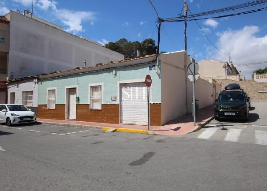 Перепродажа - Casa - Guardamar del Segura - CENTRO