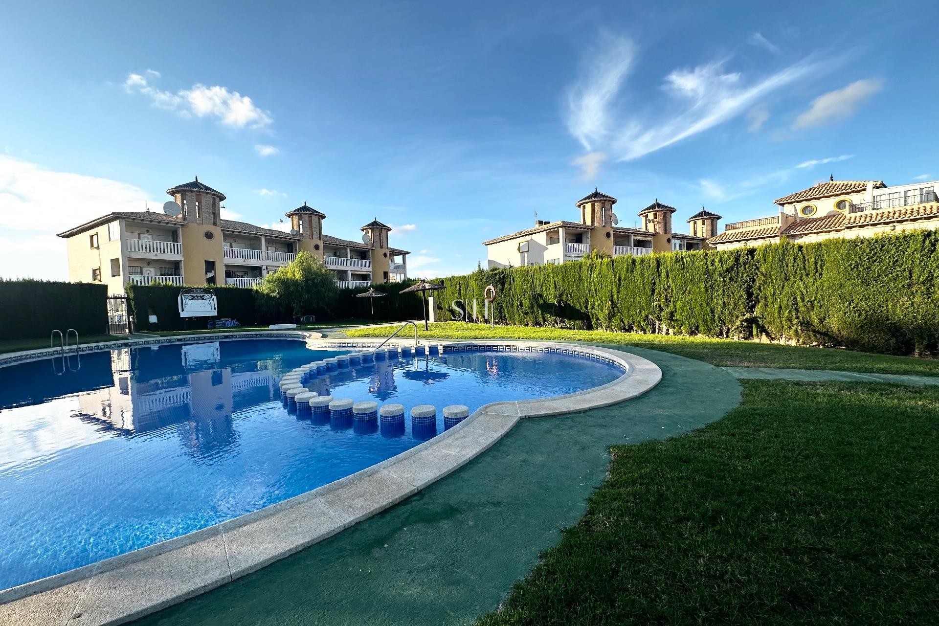 Перепродажа - Casa - Orihuela Costa - Campoamor